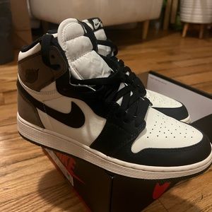 The Black-Mocha Air Jordan 1 retro high